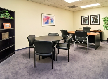 900 m² Serviced office place for rent in San Diego, CA, 12526 High Bluff Drive (92130) - 3 | MatchOffice.com