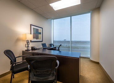 900 m² Business park property for rent in McKinney	, TX, 5900 South Lake Forest (75070) - 7 | MatchOffice