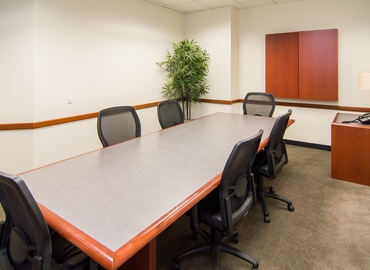 987 m² Serviced office property up for rent in Orange, CA, 500 N. State College (92868) - 1 | MatchOffice.com