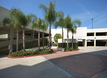 698 m² Business center building for rent in Panorama City, 	CA, 14500 Roscoe Blvd (91402) - 17 | MatchOffice.com