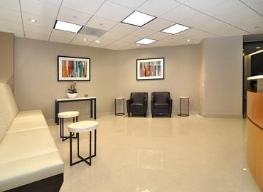 951 m² Business center in Woodland Hills, CA, 21550 Oxnard Street (91367) - 8 | MatchOffice