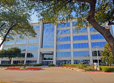 450 m² Serviced office building available to rent in Frisco, TX, 2591 Dallas Parkway (75034) - 1 | MatchOffice