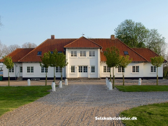 St. Ajstrupvej 25, 9240 Nibe