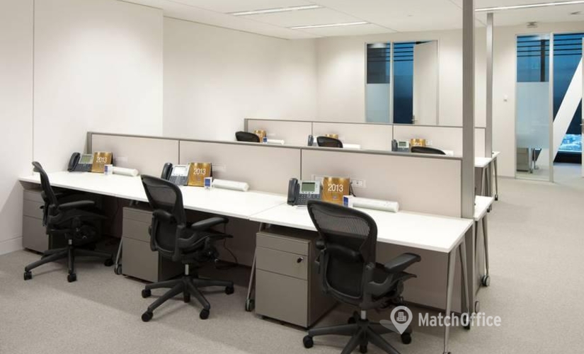 30 m² Meeting room in Brisbane, Level 54 (4000) - 2 | MatchOffice.com