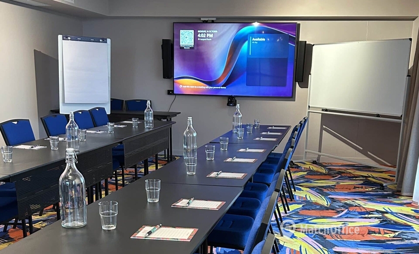  Meeting room in Sydney Surry Hills, Riley Street 212 (2010) - 1 | MatchOffice.com