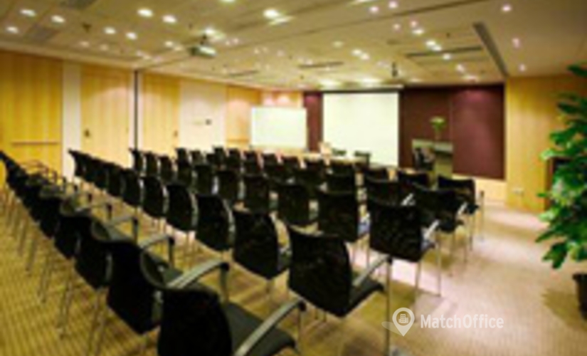 45 m² Shared office in Shanghai, Puxi, 12/F Shui On Plaza (200021) - 2 | MatchOffice