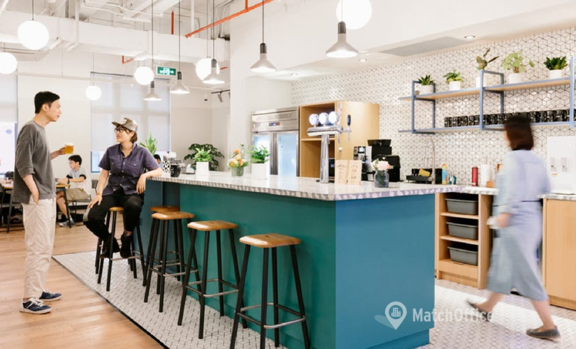 200 m² Co-working in Shanghai, Huangpu, Huai Hai Zhong Lu 627 (200085) - 0 | MatchOffice