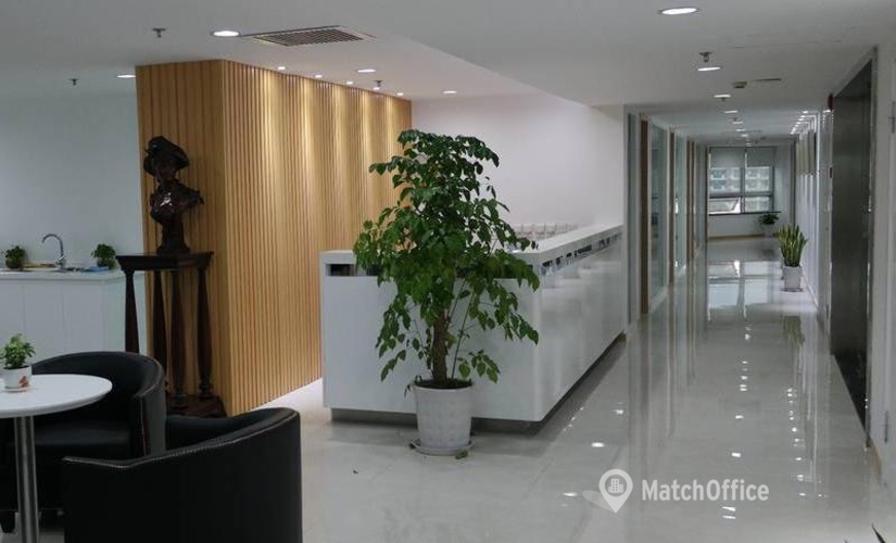 60 m² Co-working  in Shanghai, Lu Wan, 19/F JiangNan Shipyard Building (200023) - 3 | MatchOffice.com