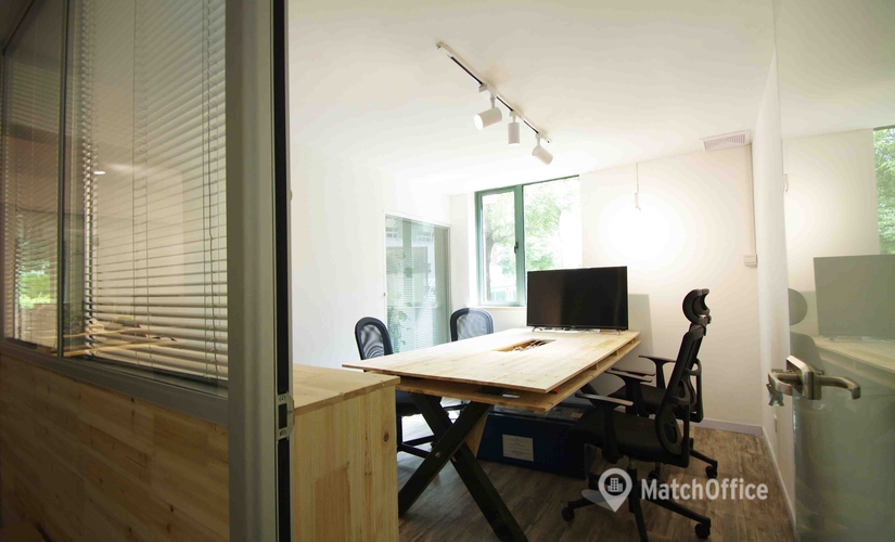 1000 m² Shared workspace  in Shanghai, Xuhui, Panyu Rd (200335) - 3 | MatchOffice