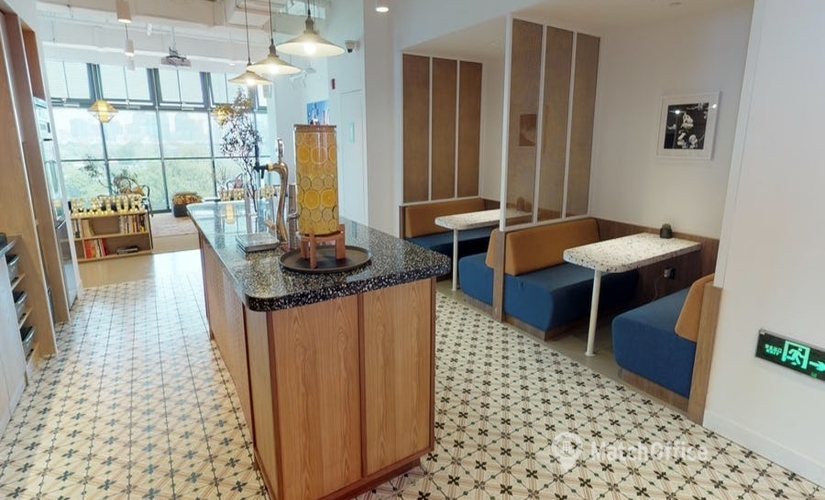 40 m² Shared office in Beijing , No. 95 Long Fu Si Street (100000) - 2 | MatchOffice.com