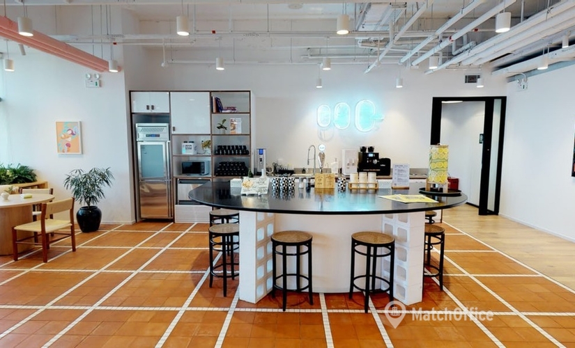 40 m² Business center property up for rent in Shanghai, Changning, Daduhe Road (200062) - 1 | MatchOffice.com