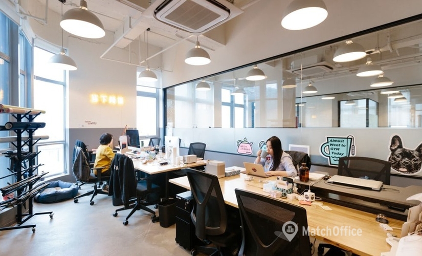 40 m² Business park building available to rent in Shanghai, Changning, Huai Hai Zhong Lu (200021) - 0 | MatchOffice