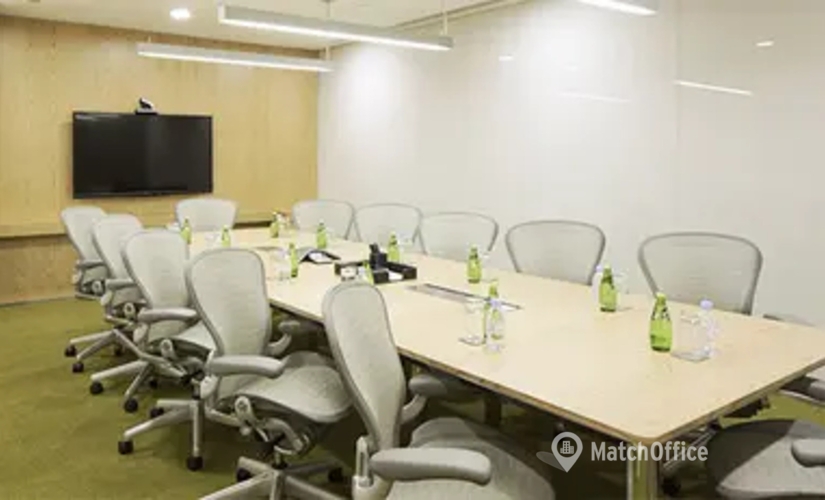 Virtual office in Shanghai, Huangpu, Level 42 | CITIC Square (200041) - 1 | MatchOffice.com
