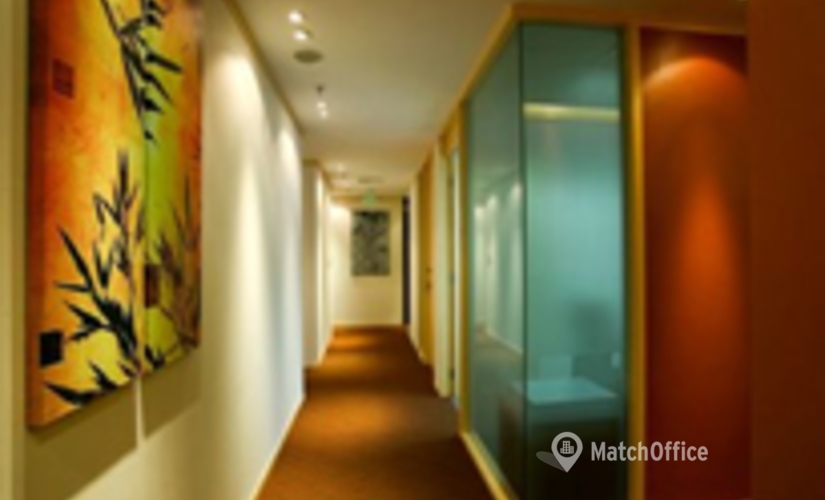 45 m² Serviced office building available to rent in Shanghai, Puxi, 12/F Shui On Plaza (200021) - 4 | MatchOffice.com