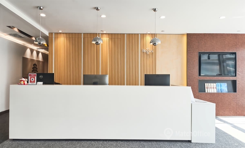 10 m² Shared workspace  in Guangzhou, 15 West Zhujiang Road (510623) - 1 | MatchOffice.com