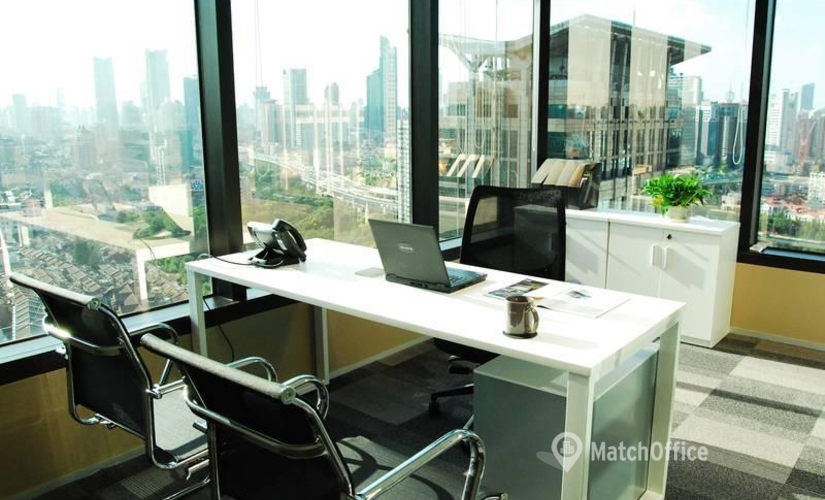 35 m² Business space property for rent in Shanghai, Huangpu, 25/F Central Plaza (200000) - 0 | MatchOffice.com