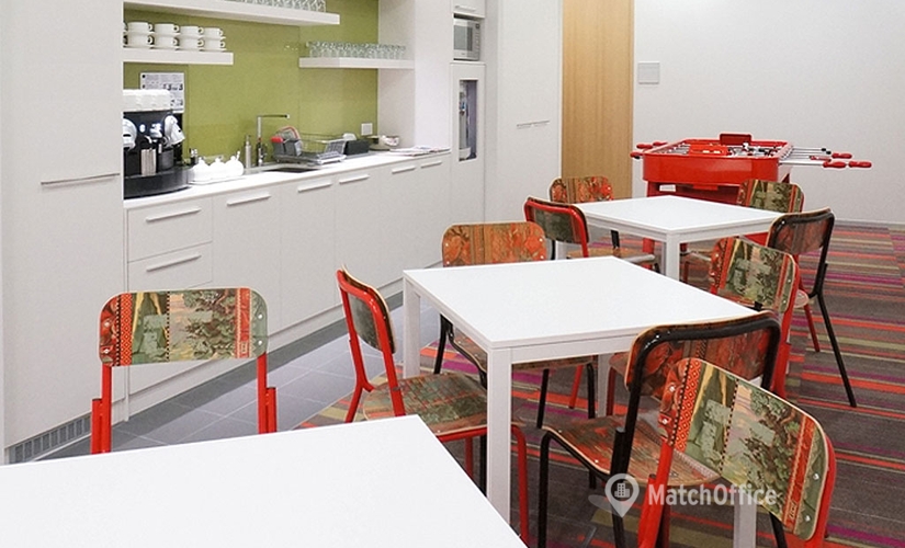 Office 28 Hennessy Road, Level 6, Admiralty  Wan Chai