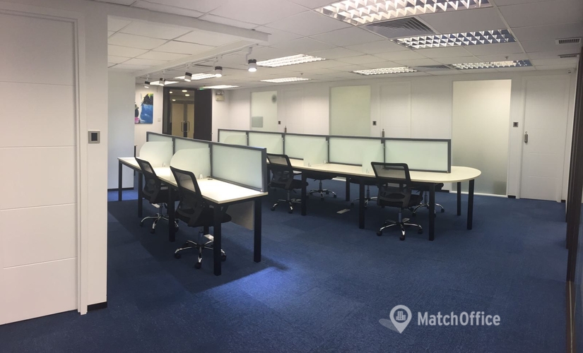 Explore comfortable a 500 m² Shared workspace  in Kowloon, 10/F (%[postal_code]) - 3 | MatchOffice.com