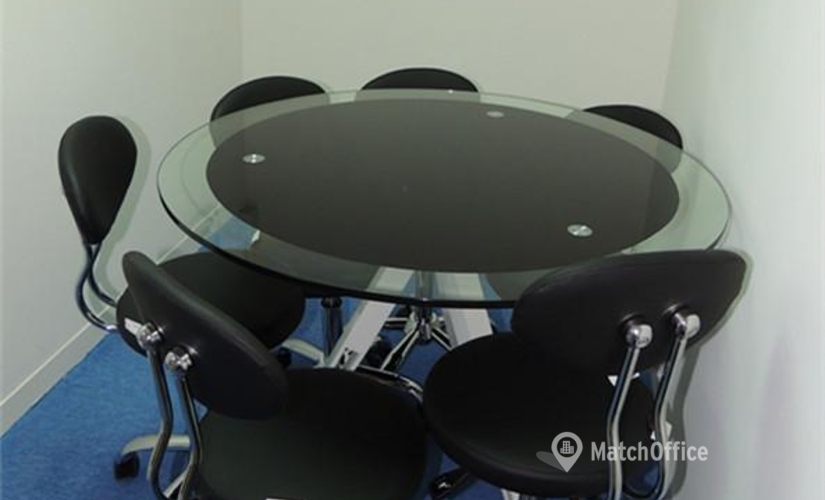 Meeting room unit 10, 8/F, Wayson Commercial Building, no 28, Connaught Road West, Sheung Wan  Sheung Wan