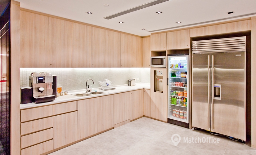 Business center Level 43, AIA Tower North Point