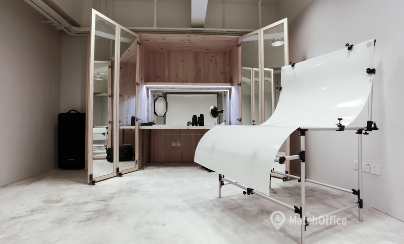 Business center 8/F Cheung Hing Industrial Building, 12P Smithfield Road, Kennedy Town  Kennedy Town