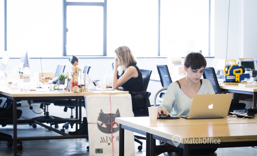 Meeting room 10/F, Cheung Hing Industrial Building, 12P Smithfield Road  Kennedy Town