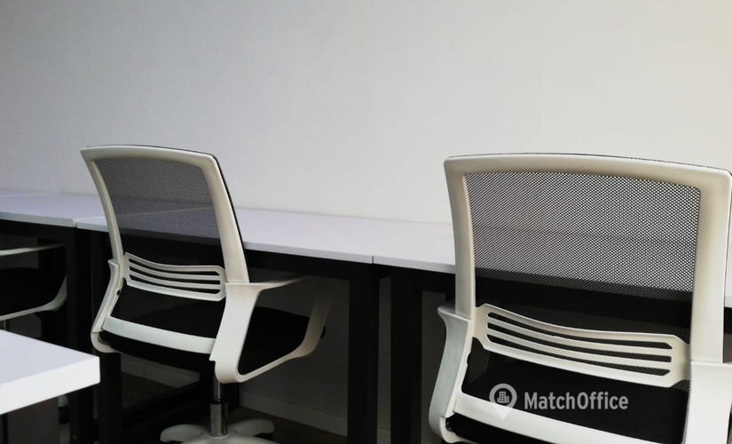 22 m² Serviced office building up for rent in Kowloon, 17-19 Chatham Rd South (%[postal_code]) - 2 | MatchOffice