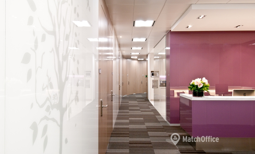 Virtual address in Quarry Bay, One Island East (%[postal_code]) - 3 | MatchOffice.com