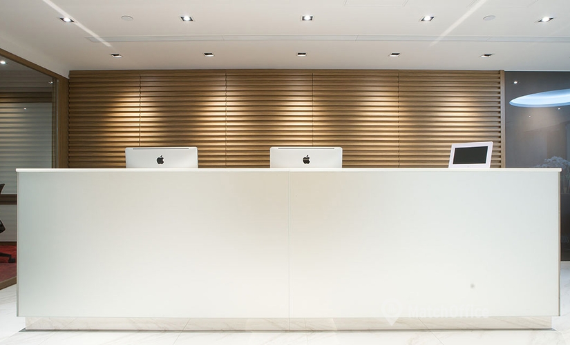 Business center Harcourt Road 18 Admirality