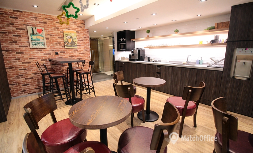 Business center 68 Yee Wo Street, Level 13Causeway Bay  Causeway Bay