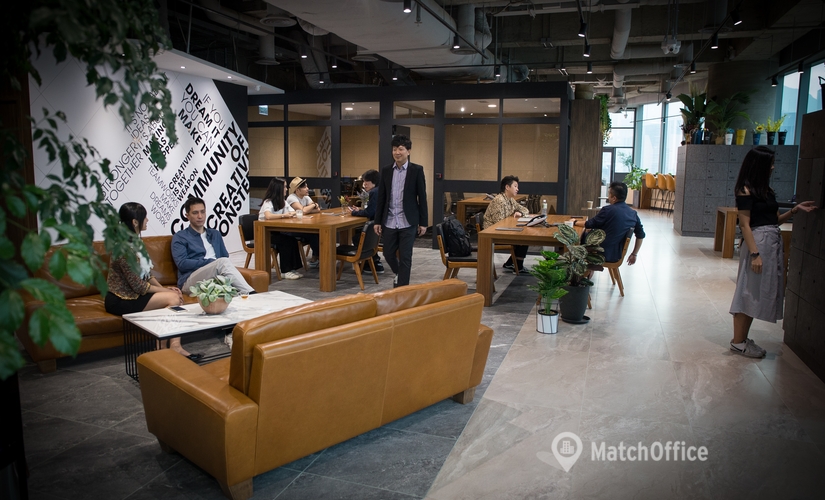 500 m² Shared workspace  in Wan Chai, 28/F (%[postal_code]) - 2 | MatchOffice.com
