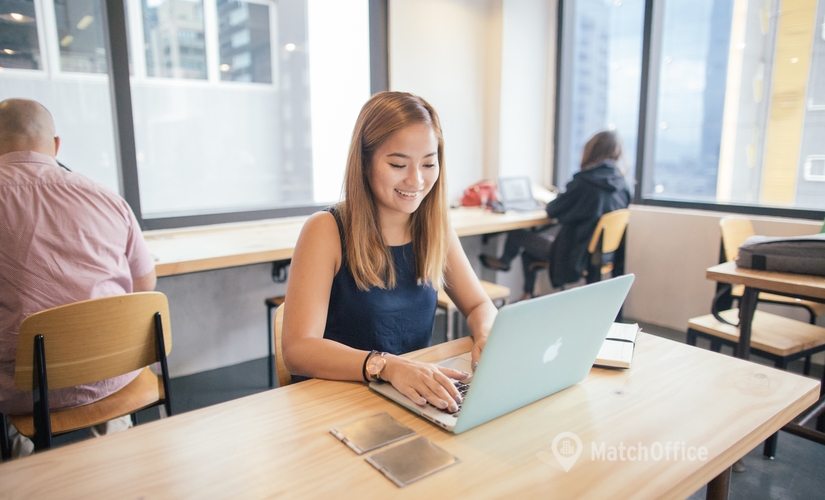 Business center 21st Floor, The Phoenix Building, No.23 Luard Road Wan Chai