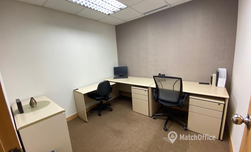 Business center 89 Queensway, Tower Two, Lippo Centre  Admirality