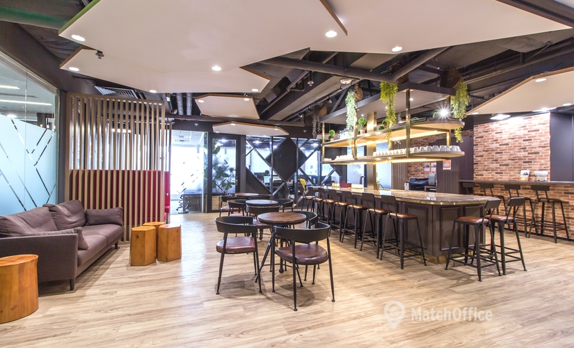 500 m² Serviced office in Sheung Wan, Des Voeux Road Central 322 (%[postal_code]) - 1 | MatchOffice.com
