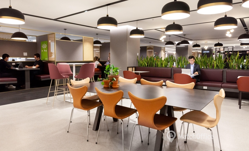 Virtual address in Central, Hong Kong, 33 Wyndham Street 19th – 23F (%[postal_code]) - 3 | MatchOffice
