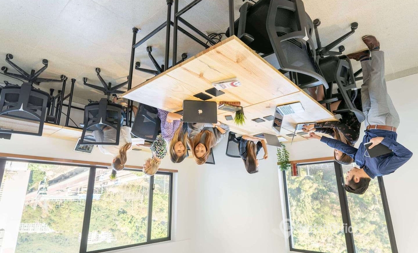 Business center 13F, Tai Cheung Liberal Factory Building, 3 Wing Ming Street Cheung Sha Wan