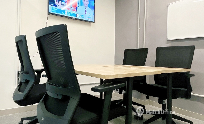 Business center 2/F & 6/F Bonham Circus. 40-44 Bonham Strand East , Sheung Wan, HK Sheung Wan