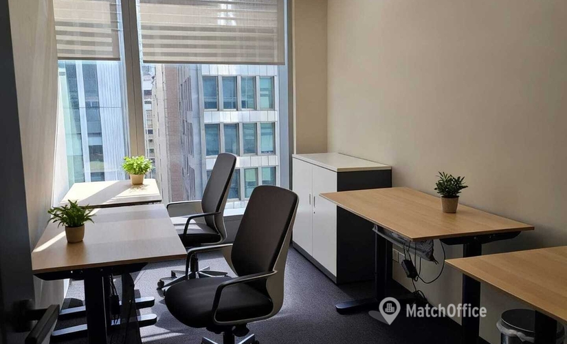 Business center Des Voeux Road Central 33  Central, Hong Kong