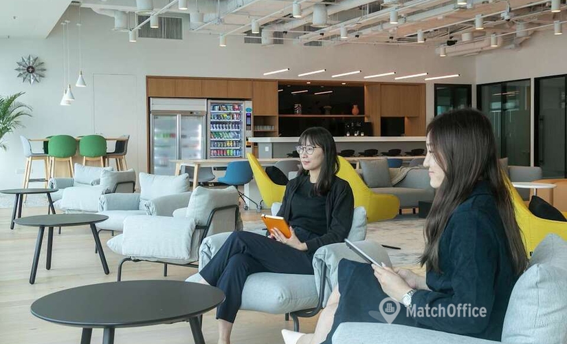 Business center 86/F, International Commerce Centre,1 Austin Road West 0 Tsim Sha Tsui