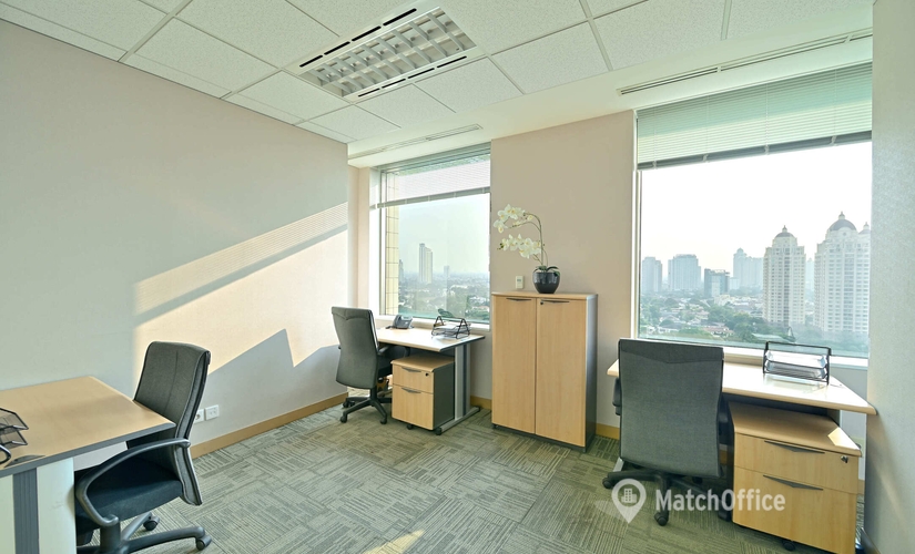 41 m² Business center in Jakarta Golden Triangle, Jalan Asia Afrika 8 (10270) - 1 | MatchOffice