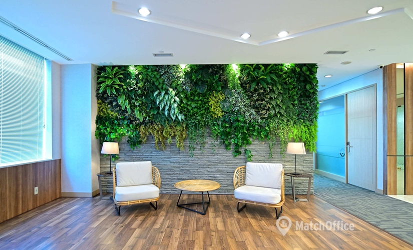 41 m² Business park in Jakarta Golden Triangle, Jalan Asia Afrika 8 (10270) - 4 | MatchOffice.com