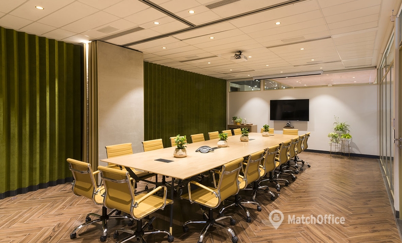 1400 m² Business center in Mumbai Central, A-802 (400051) - 1 | MatchOffice