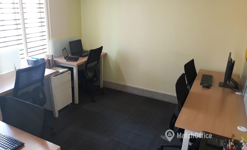 Join comfortable a 800 m² Co-working in Bangalore Central, No.362 1st F Main 2 nd Floor (560095) - 3 | MatchOffice.com