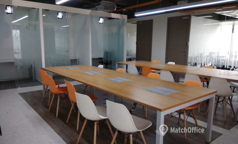 30 m² Conference room in Mumbai Central, New Link Road (400064) - 5 | MatchOffice