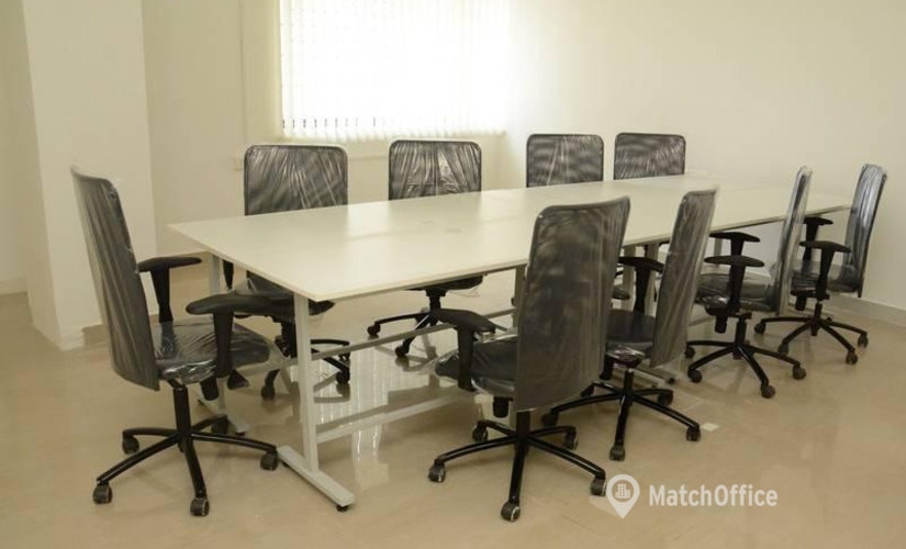 Choose a 30 m² Meeting room in Bangalore Central, 780 (560102) - 4 | MatchOffice
