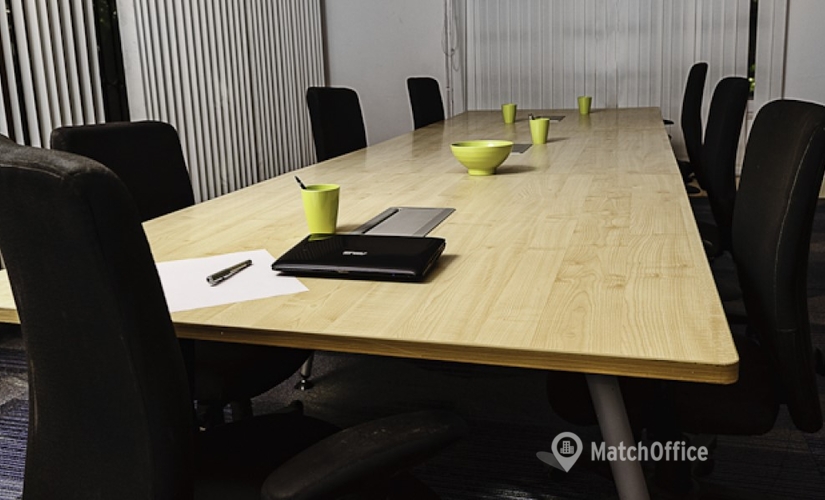 Book a 30 m² Conference room in Bangalore Central, No 4164 13th A main (560038) - 5 | MatchOffice.com
