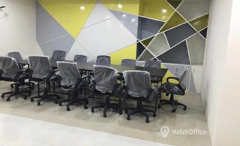 Book a 30 m² Meeting room in Chandigarh, 1st floor (160009) - 1 | MatchOffice.com