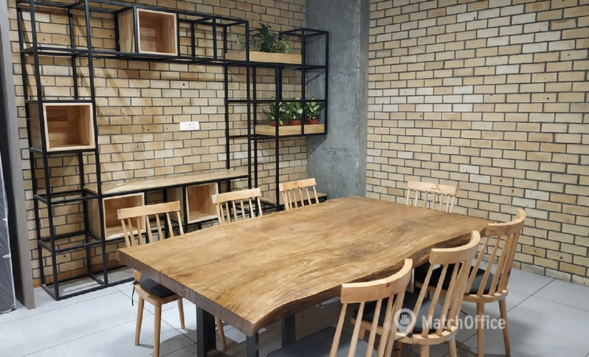 50 m² Business space in Mumbai Central, Mumbai Trade Centre (400051) - 3 | MatchOffice