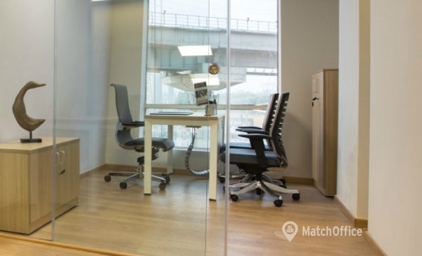 1951 m² Business space in Gurgaon, DLF CyberHub  (120002) - 1 | MatchOffice