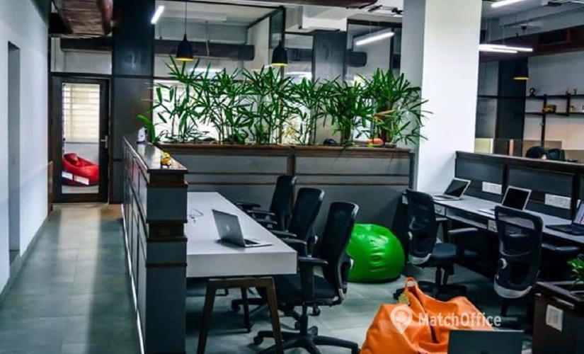 180 m² Coworking in Bangalore Central, 1st Floor (560038) - 3 | MatchOffice.com